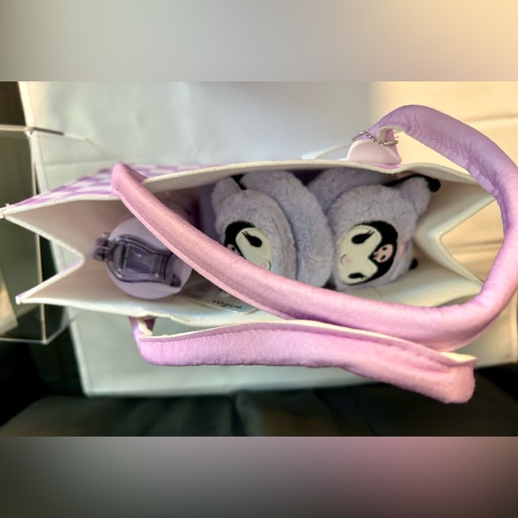 Kuromi Checkered Tote Bag and Accessories Set - Picture 8 of 8